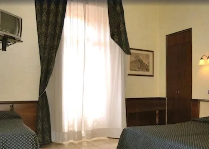 Nardizzi Americana Отель 2*